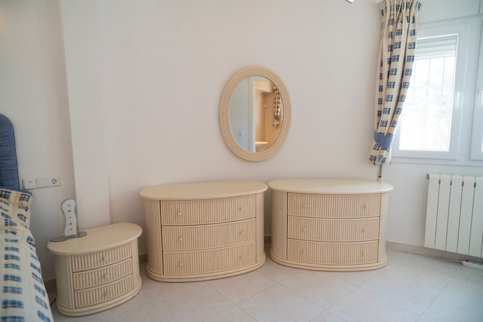 Villa mediterránea en venta en el Portet con vistas al mar