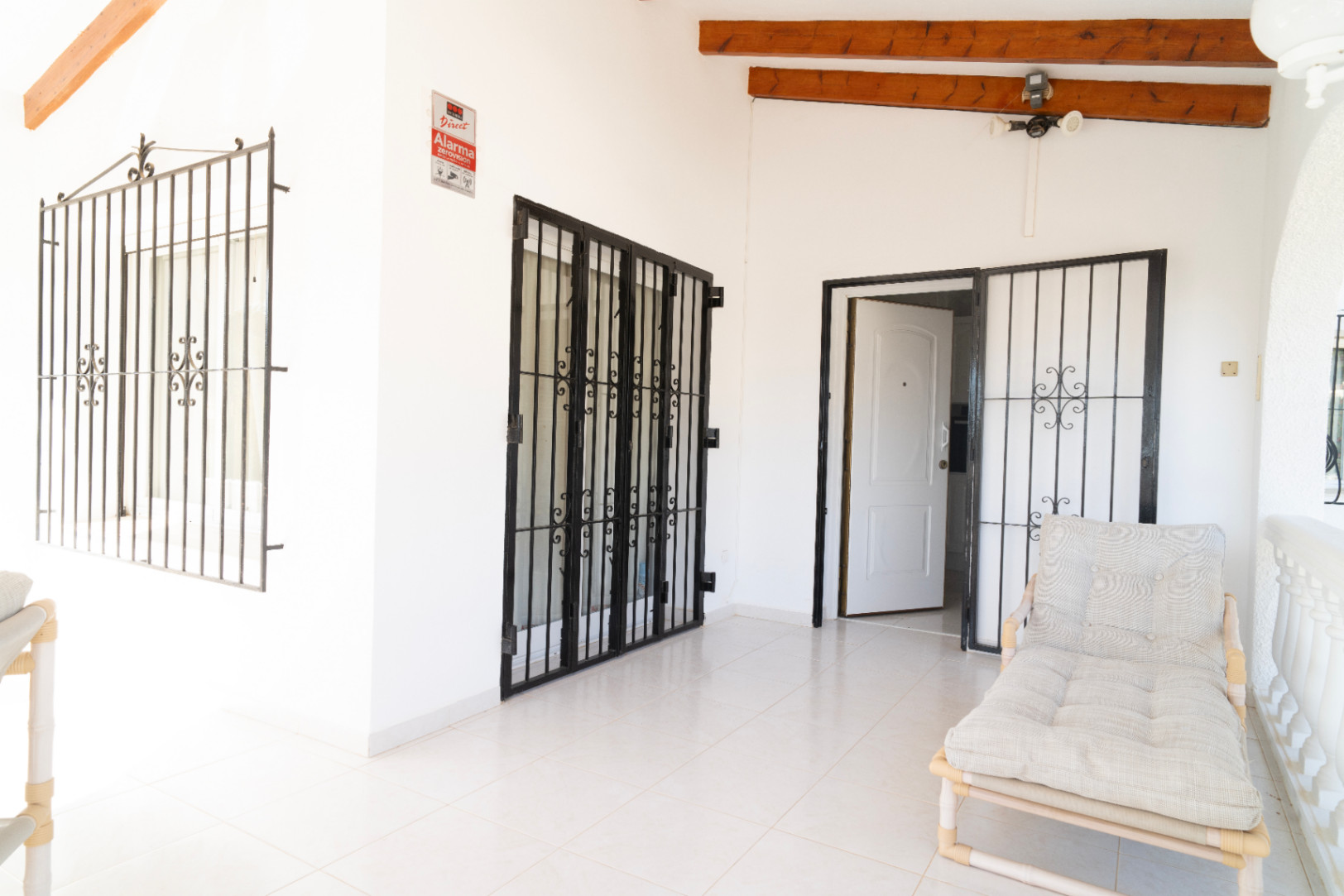 Villa mediterránea en venta en el Portet con vistas al mar