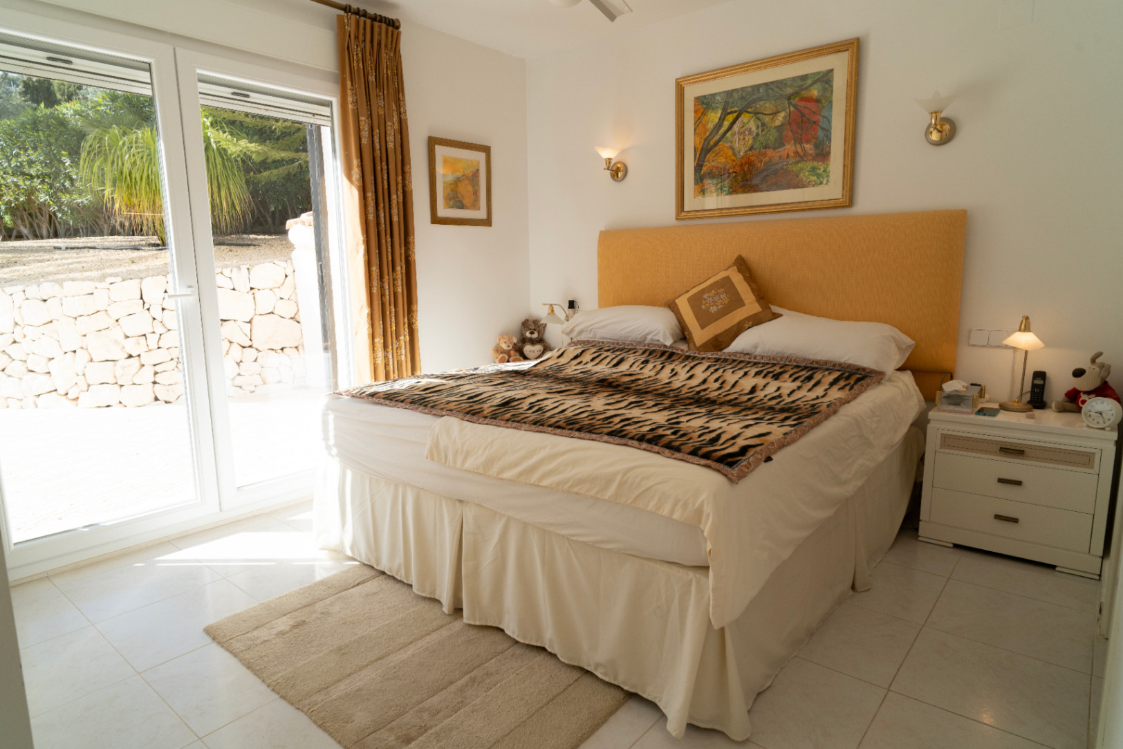 Villa mediterránea en venta en el Portet con vistas al mar