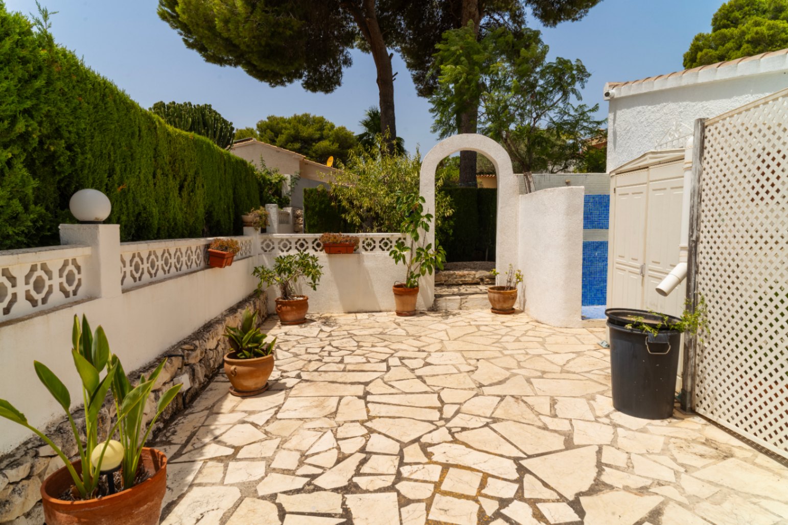 Chalet zu verkaufen in Moraira, La Sabatera: 2 Schlafzimmer, Pool.