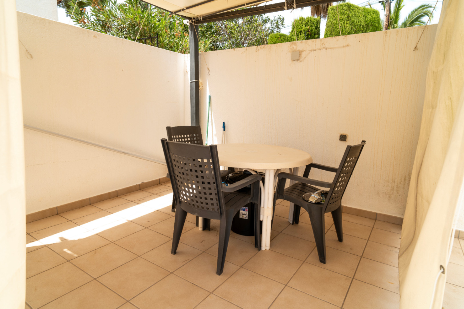Chalet zu verkaufen in Moraira, La Sabatera: 2 Schlafzimmer, Pool.