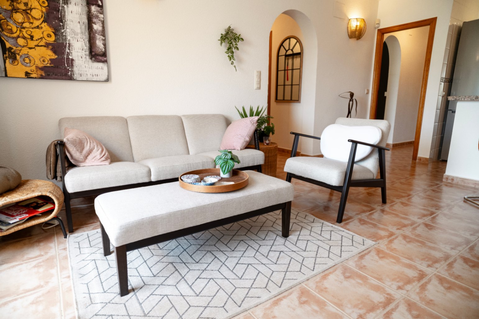 Luminoso apartamento de 2 dormitorios y 2 baños con piscina y a 15 minutos a pie de la playa Cumbre del Sol